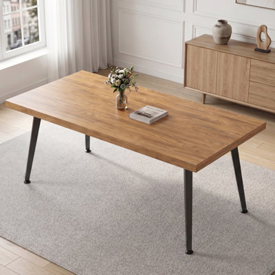 Table de salle à manger Bretta 70,8 po (180 cm) pour 6 personnes, grande table rectangulaire avec pieds robustes, mobilier de salle à manger de style industriel, grise