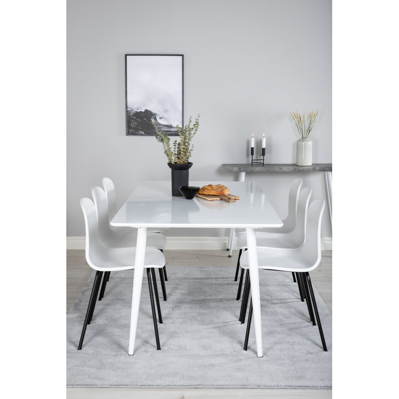 Zimmer 6 - Person Dining Set