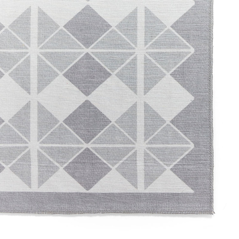 Victoria Machine Woven Grey Area Rug, Runner 2' x 5'6"