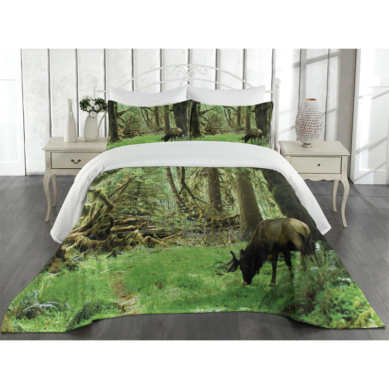 Twin Green Forest Polyester Quilted Bedspread Set