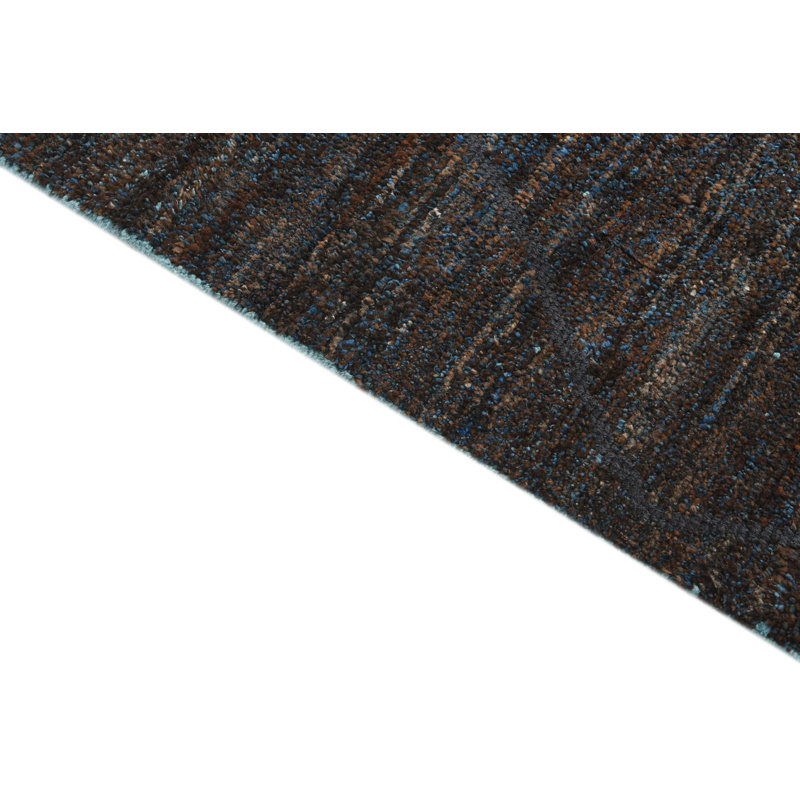 Tapis brun foncé Iraheta
