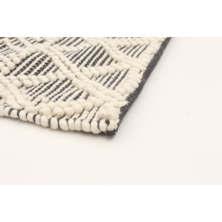 Hand Braided Wool Cream Area Rug