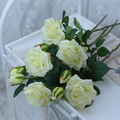 Arrangement floral rose hydratante