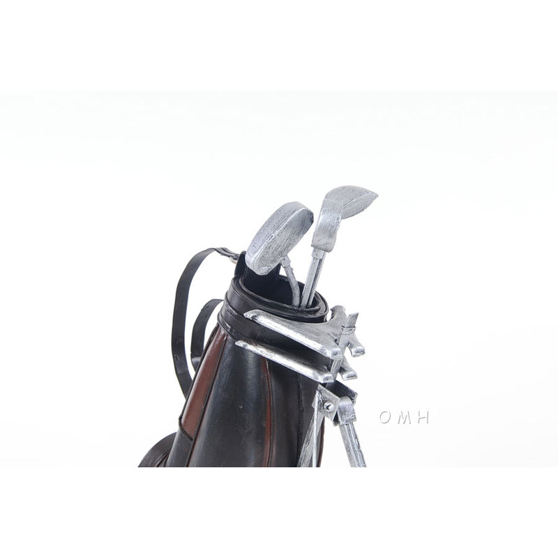 Rusin Figurines & Sculptures