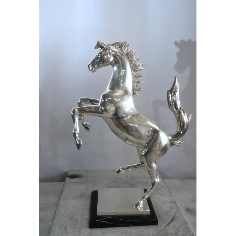 Sculpture cheval bronze cabré avec finition argentée 20 po x 9 po x 29 po Ferrari