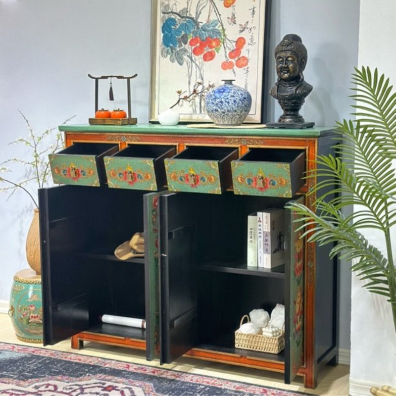 Buffet multifonctionnel pour la maison