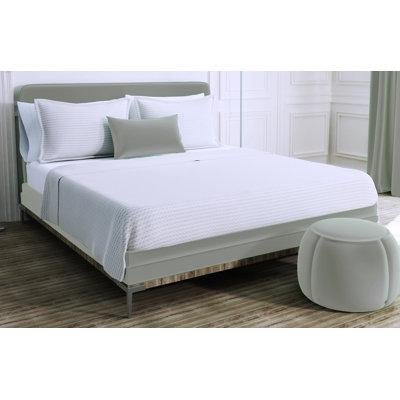 Luxury Cottons Cotton Flatweave Geometric Coverlet