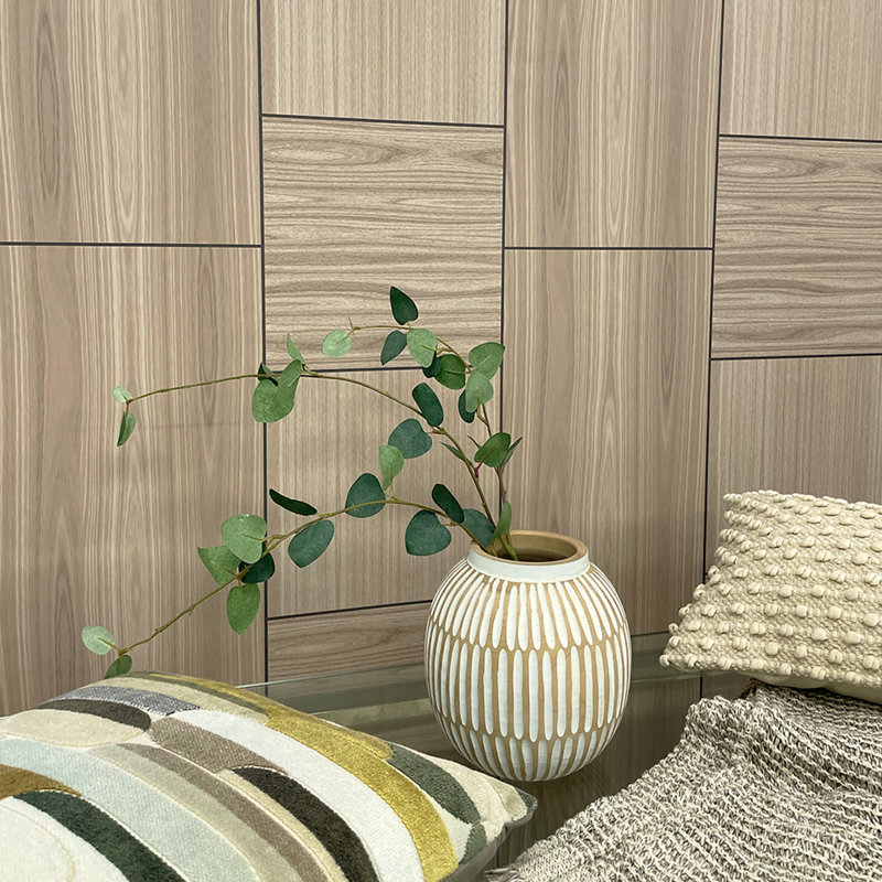 Keila 10.05m x 53cm Matte Wallpaper Roll, Pale Oak