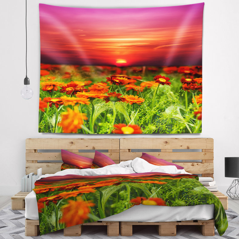 Tapisserie coucher de soleil avec ciel rouge, H 32 po x l 39 po
