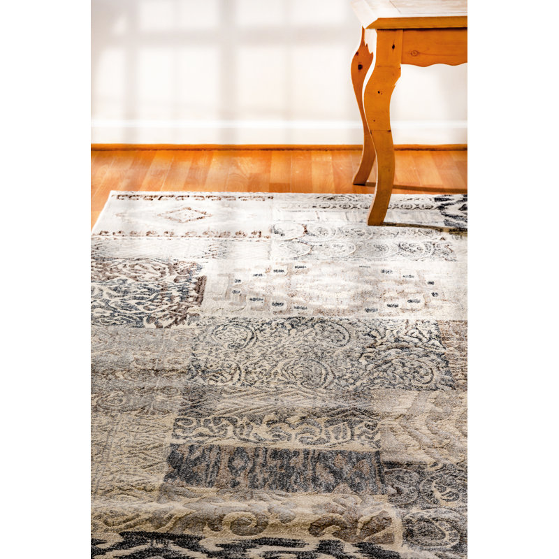 Dobromir Floral Indoor Rug, Rectangle 7'10" x 11'2"