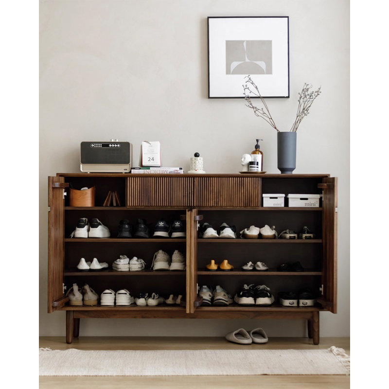 Armoire à chaussures en noyer noir uni avec portes à lattes