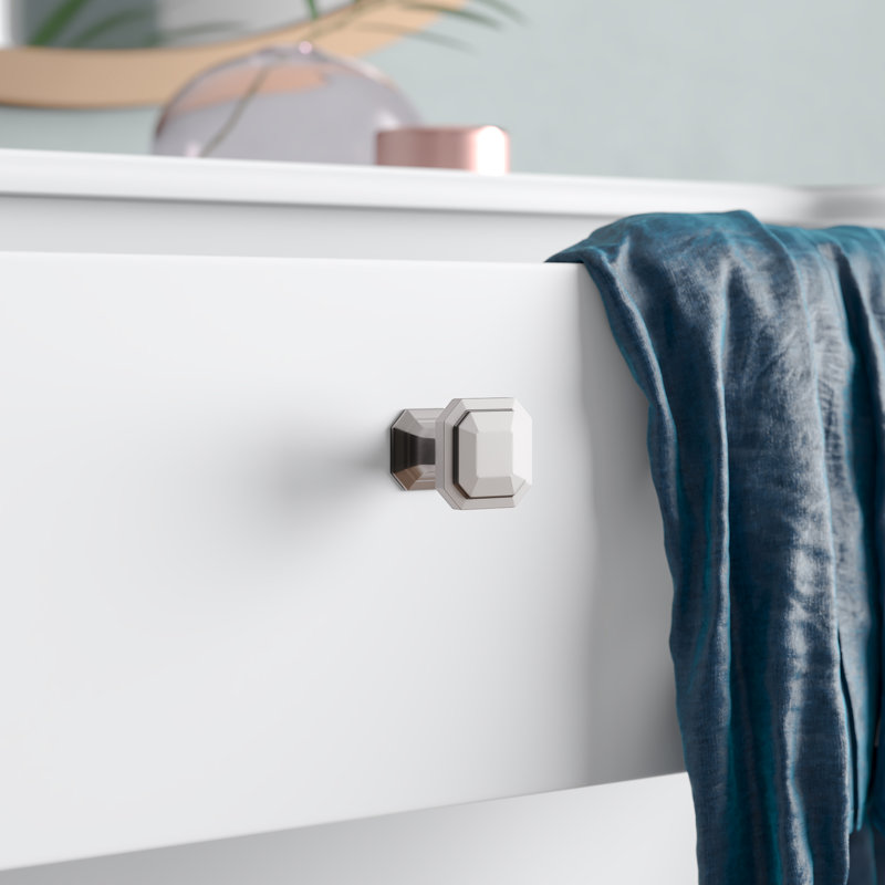 Emerald 1 1/8" Diameter Round Knob, Brushed Satin Nickel