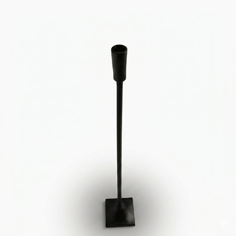 Bougeoir noir à base carrée, H 27,56 po x l 3,9 po x P 3,9 po