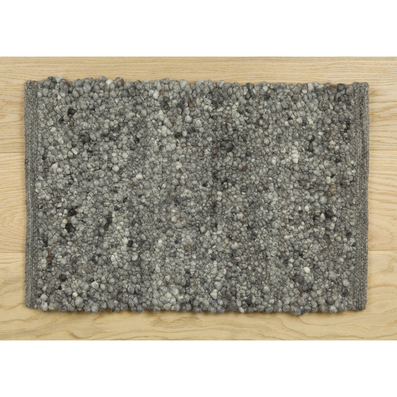 Zakary Solid Colour Wool Area Rug, Rectangular 140 x 200cm