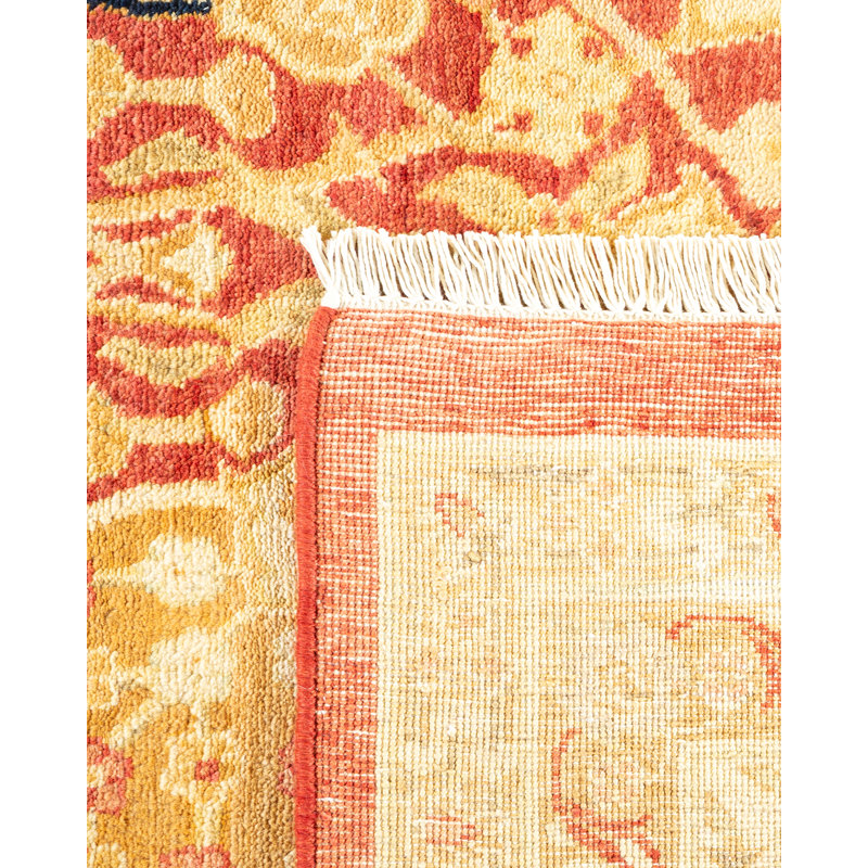 Tapis unique ivoire / sable / rouge noué à la main Sandhu 8 pi 2 po x 9 pi 9 po