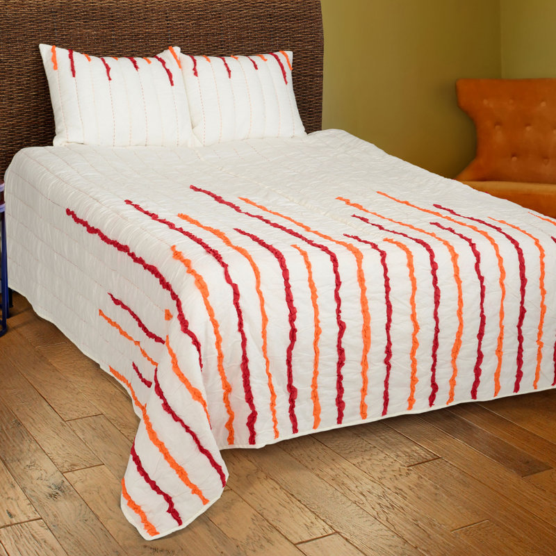 Streamers Cotton Striped Quilt, Full/Queen Quilt + 2 Standard Shams, Ivory/Red/Orange