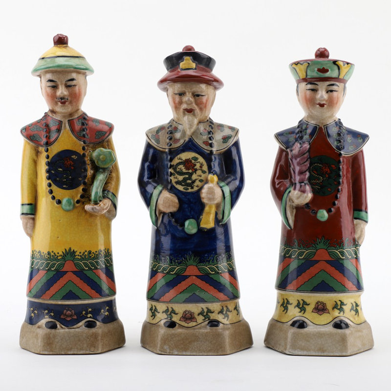 Small Set 3 Men Figurine, Yellow/Blue/Red