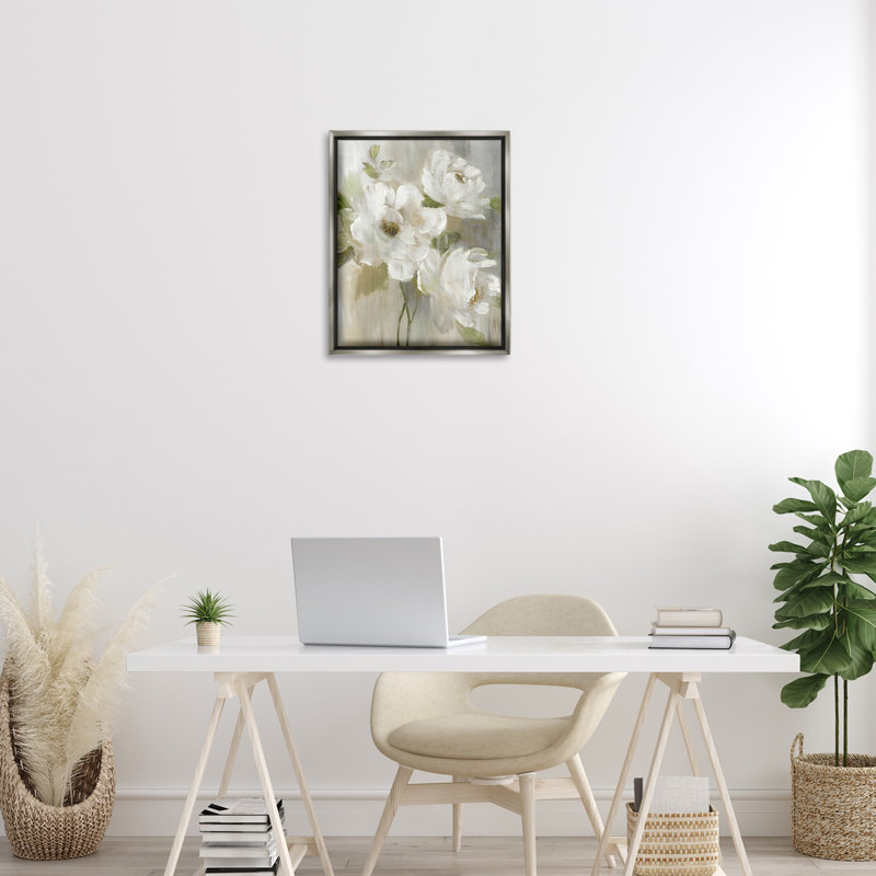 Art mural sur toile flottant Subtile Magnolia Blossoms, design par Nan, H 21 po x l 17 po, Cadre flottant gris lustré