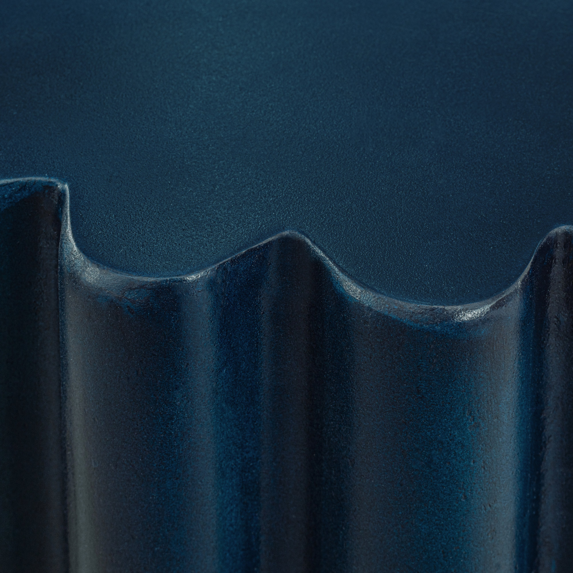 Melati Concrete End Table, Blue