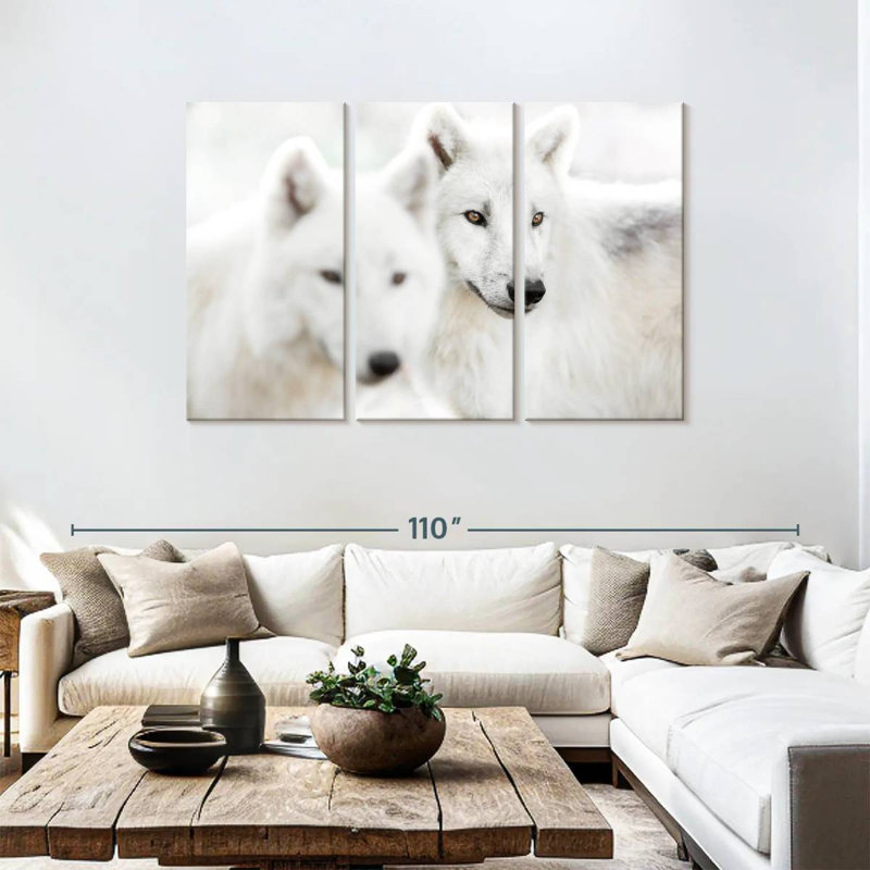 Brampt White Wolf II, 48" H x 74" W