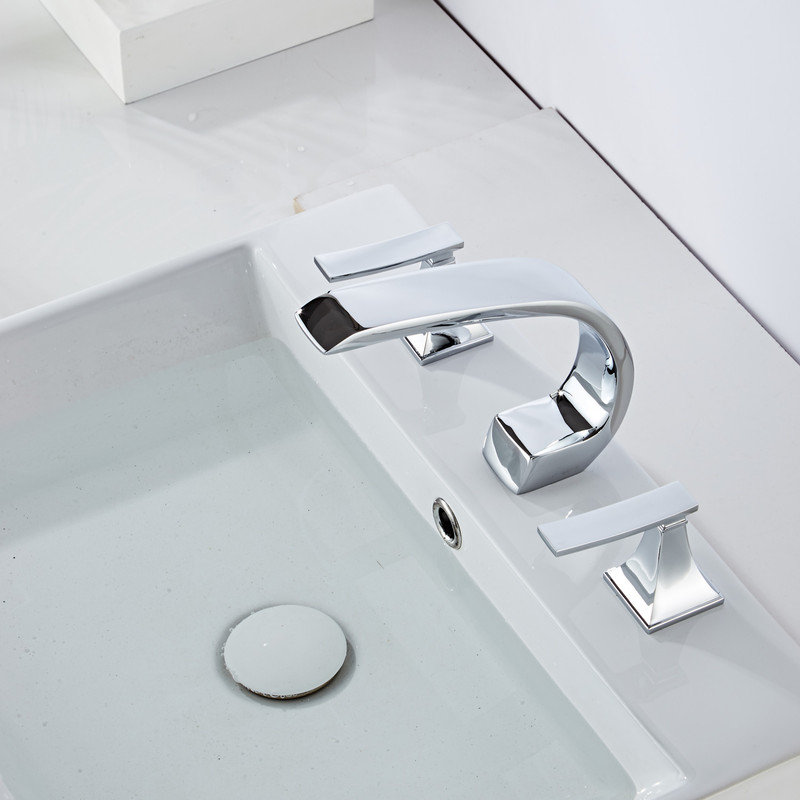 Bathroom Faucet with Drain Assembly, Chrome