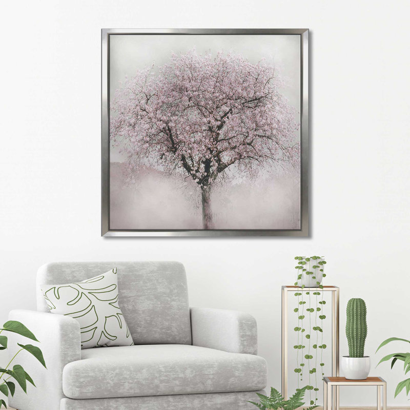 «Blossoms Of Spring IV (Square)» par Irene Weisz, Cadre flottant argent, H 21,5 po x l 21,5 po x P 2 po