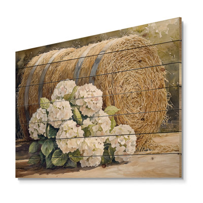 Hortensias dans la cour de ferme II - Art mural en bois d'hortensias - sur bois de pin naturel