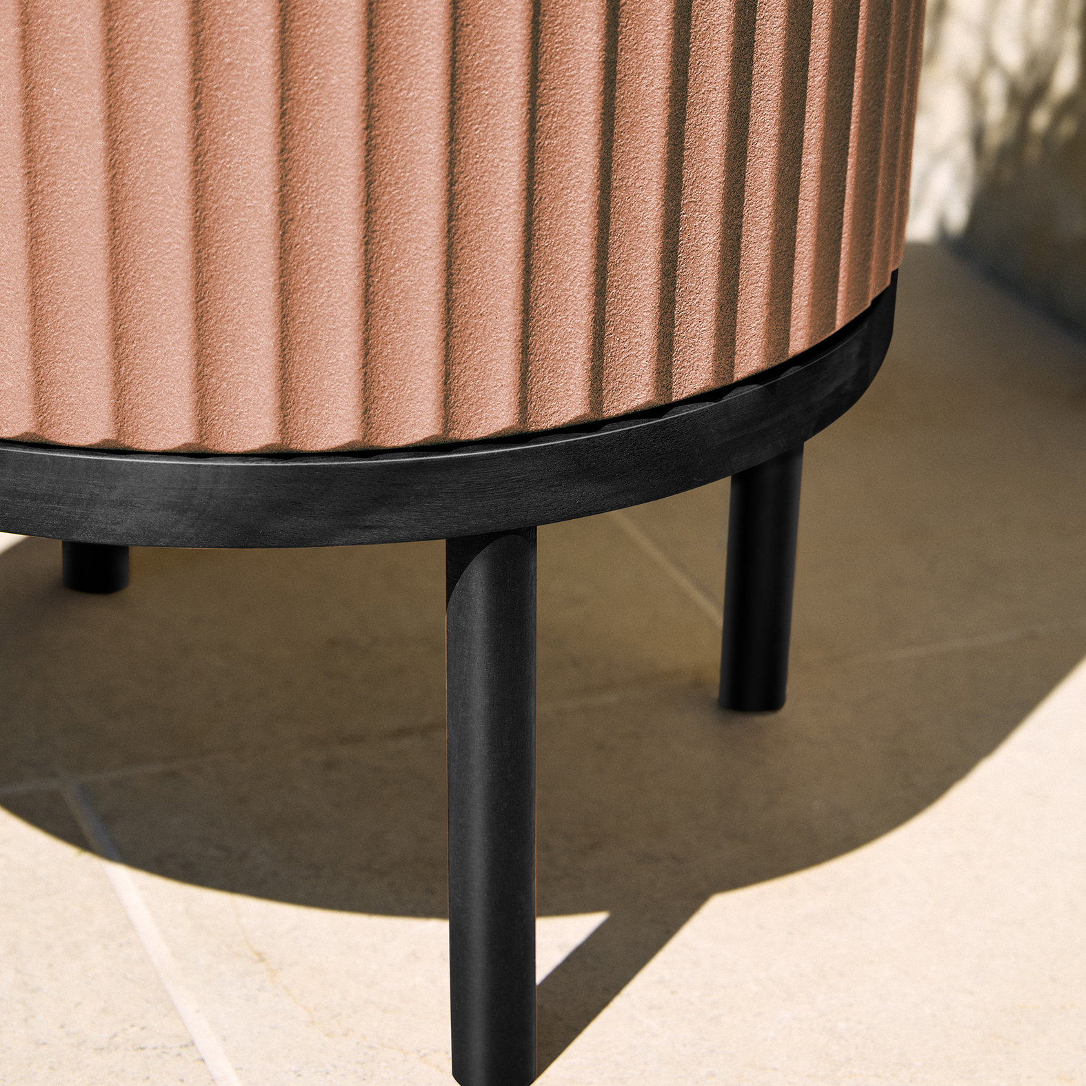 Demi Pot Planter, 1, 22" H x 14.75" W x 14.75" D, Terracotta/Black