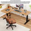 Bureau électrique en L en bois massif à hauteur réglable avec base en métal-837955039