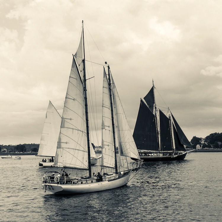 «Perception and Roseway pendant le Gloucester Schooner Festival», reproduction de photo sur toile, Pas de tapis, Toile tendue