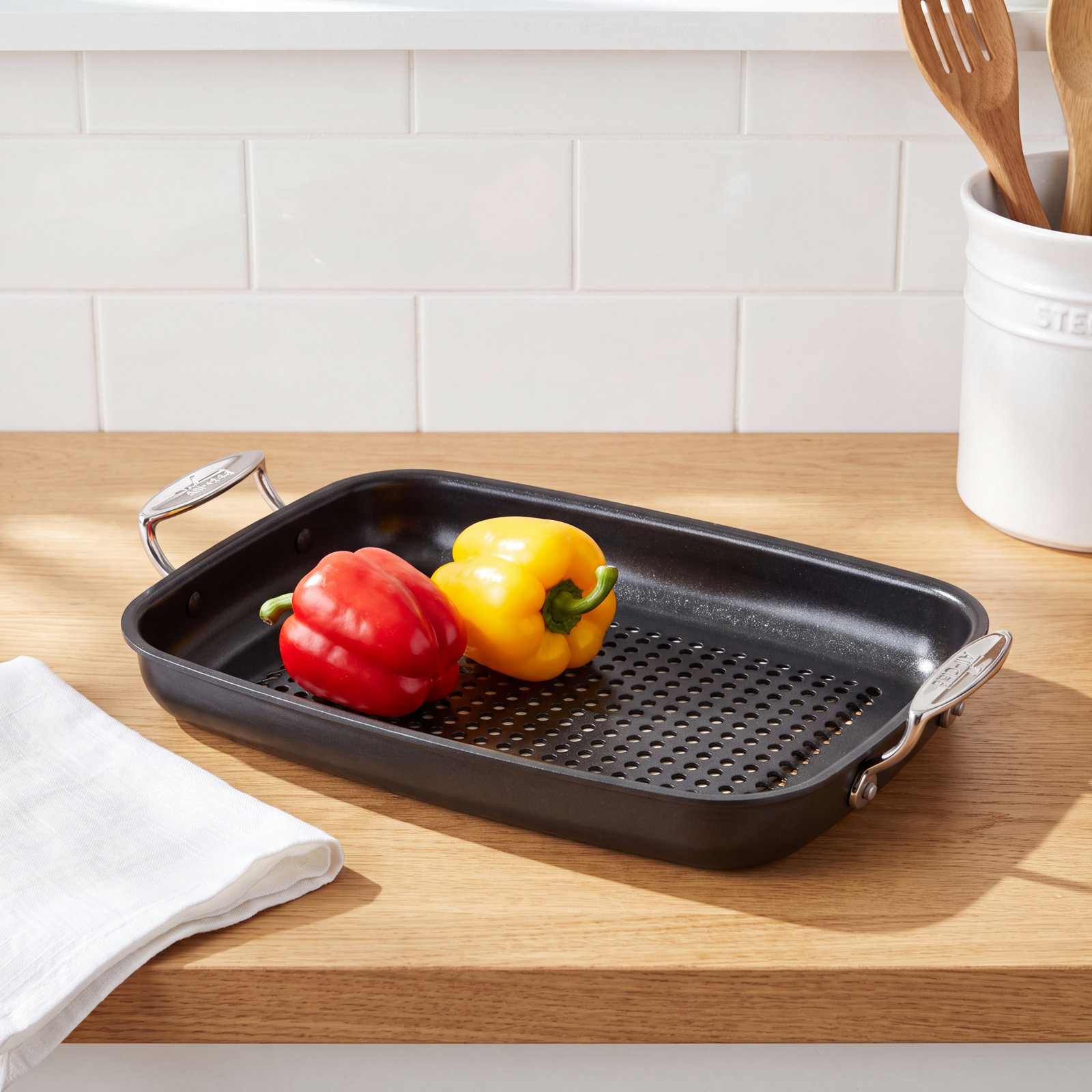All-Clad Nonstick Roaster