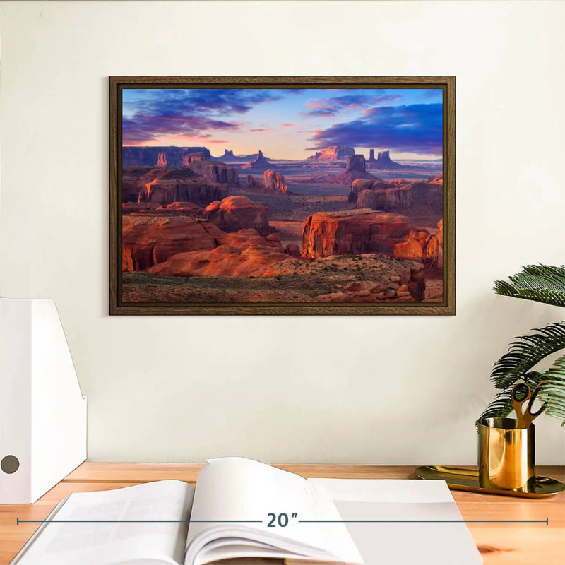 Hunts Mesa Monument Valley Sunset, 13 po x 9 po, Cadre flottant noyer