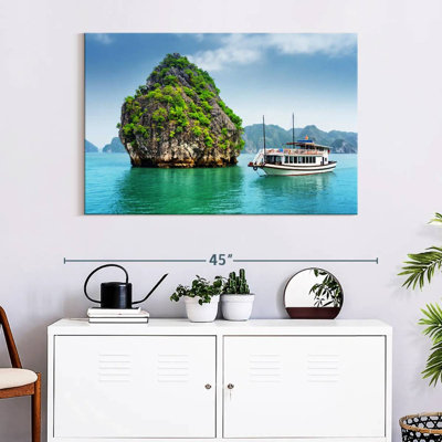 Mehar Ha Long Bay Tour Boat