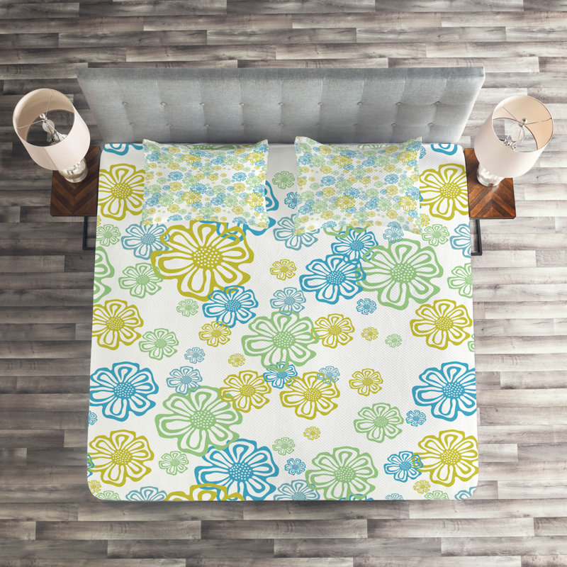 Eclectic Floral Coverlet, Flower, King Bedspread + 2 Shams