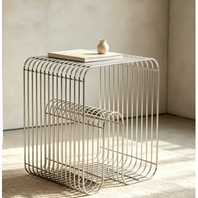 Iron End Table, Sofa Magazine Rack Side Table, Two Kinds of Placement, silver.