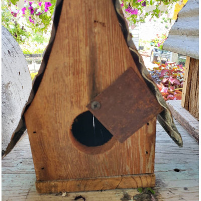 Red Rustic Cottage Wren Birdhouse, Reclaimed Wood Bird House with Corrugated Metal Roof, Hanging Outdoor Garden Decor