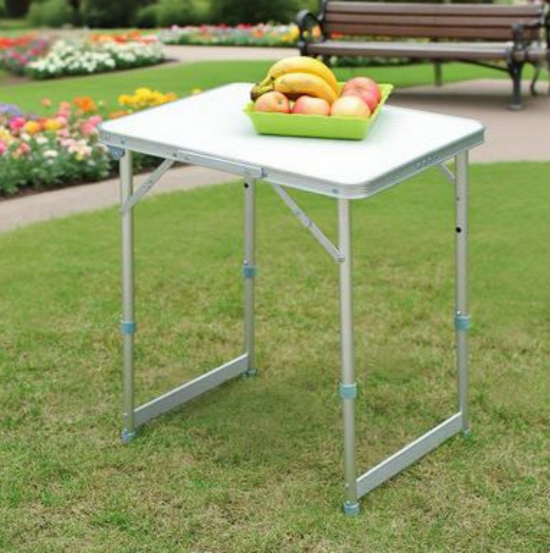 Table de camping portable