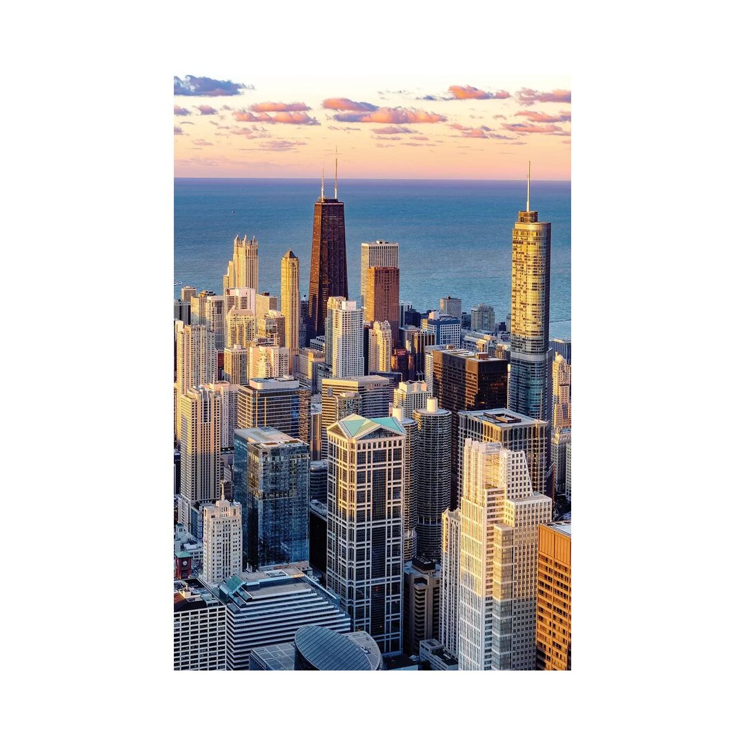 Downtown Chicago Skyline von Susanne Kremer - Galerie-verpackte Leinwand Giclée auf Leinwand