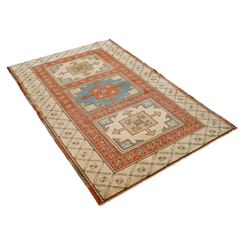 Tapis tribal unique en son genre