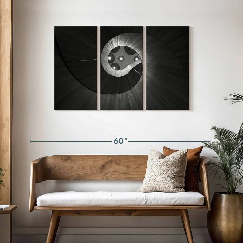 Lilie Infinity Stairs, 28" H x 45" W