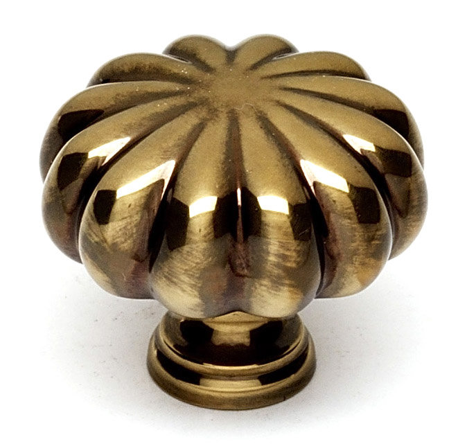 Poignée ronde, Antique poli, H 1,0625 po x l 1,5 po x P 0,5 po