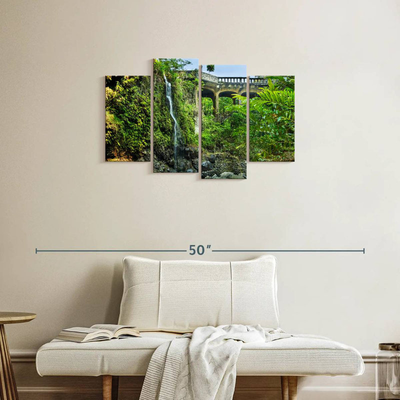 Lilie Hawaii Waterfall By Hana Bridge, H 22 po x l 36 po