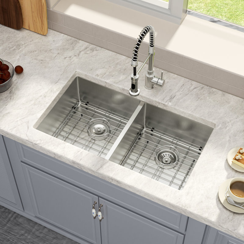 33" L x 19" W Undermount Double Bowl 50/50 Kitchen Sink Double Basin 16 Gauge Stainless Steel Sink