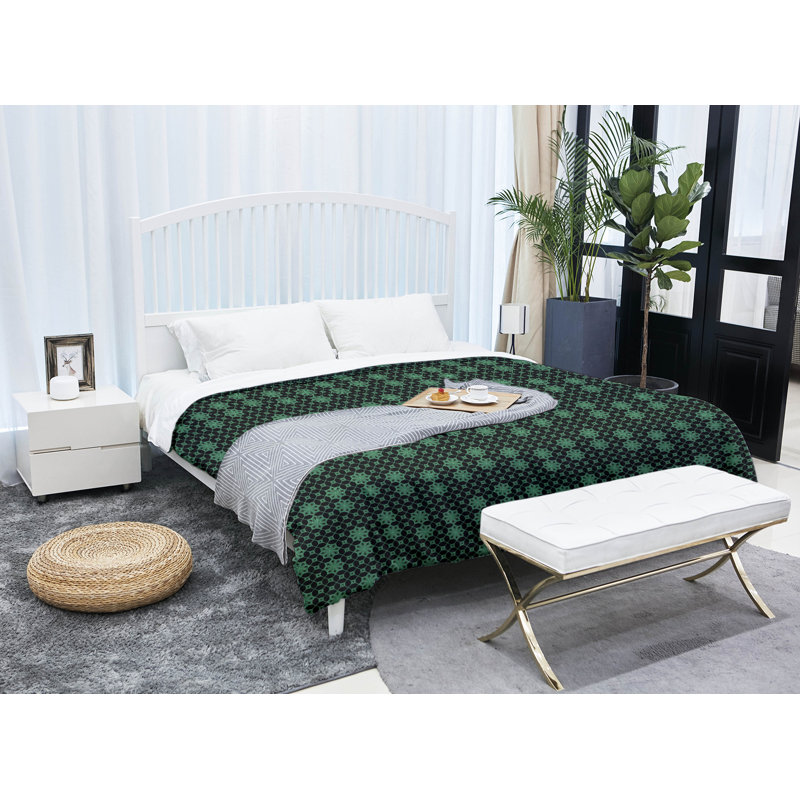 Katelyn Elizabeth Modern & Contemporary Polyester Geometric Shapes Comforter, King Comforter, Green/Black
