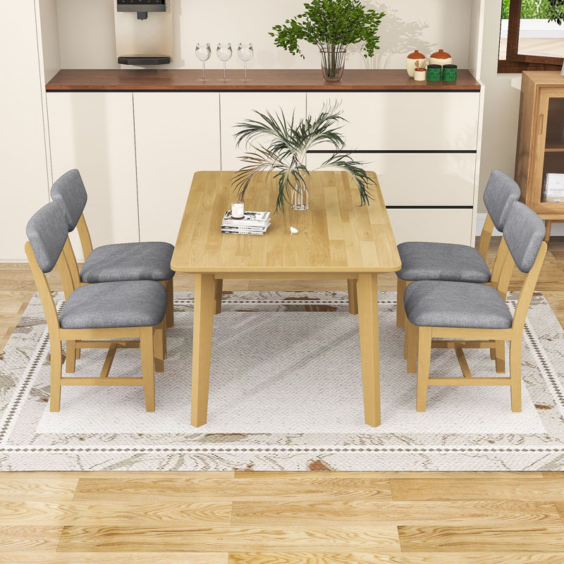 Ensemble de table de salle à manger 5 pièces, table rectangulaire avec pieds en bois massif et chaises rembourrées, Naturel