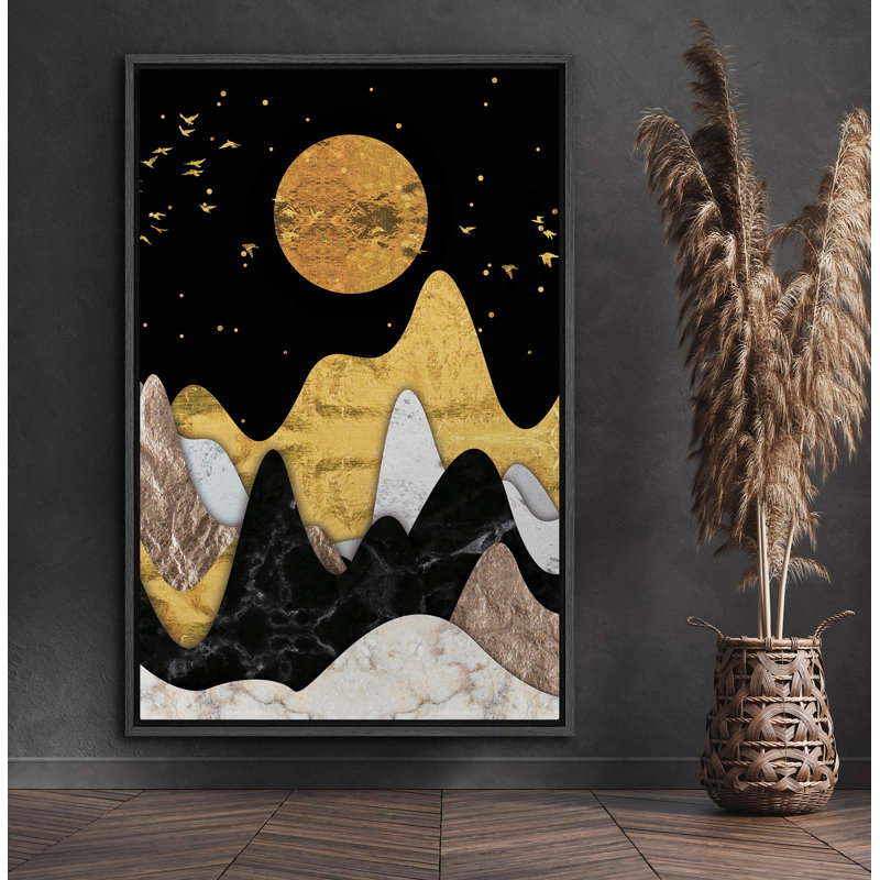 Sun Mountain Range Golden Moon avec oiseaux au-dessus des montagnes ondulées, Noir, H 36 po x l 24 po x P 1,5 po