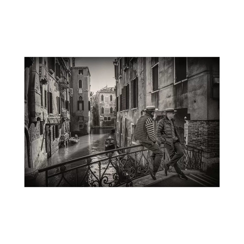 Gondolieri by Vito Guarino - Wrapped Canvas Gallery-Wrapped Canvas Giclée, 20.32 cm H x 30.48 cm W