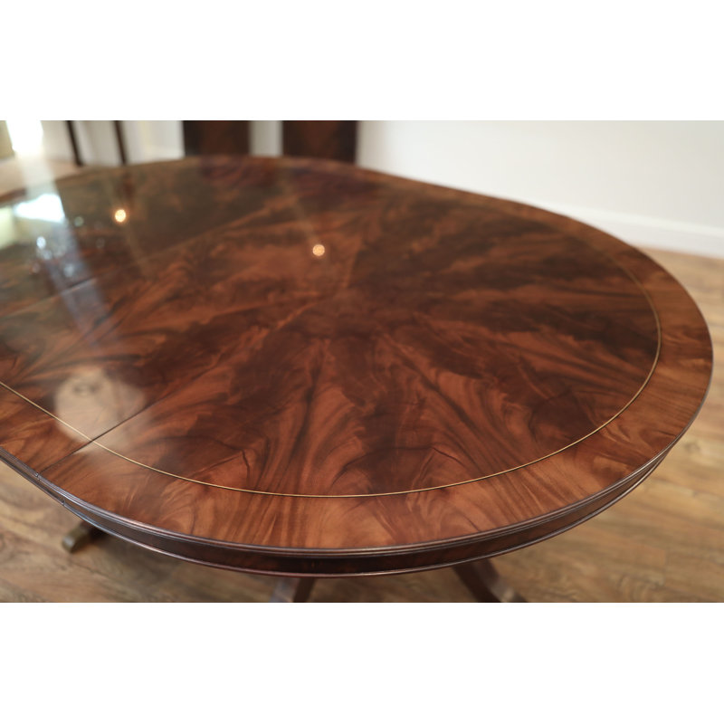 Round Mahogany Dining Table Opens To 10 Feet  Seats 12