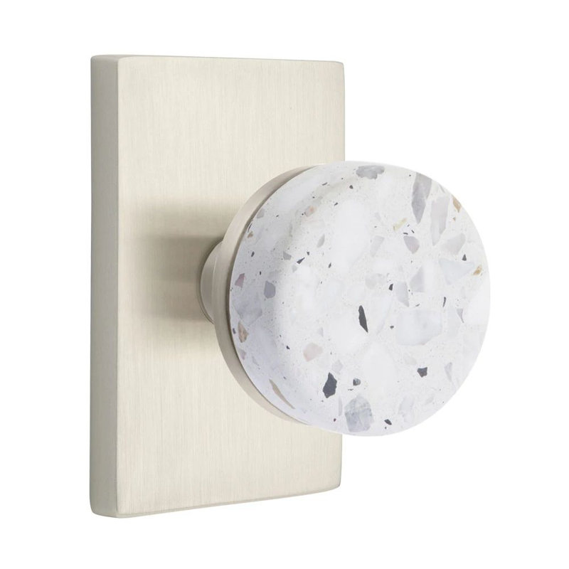 Mortaise intérieure Select Select avec rosette rectangulaire et tige conique, bouton terrazzo clair (LH), Nickel poli
