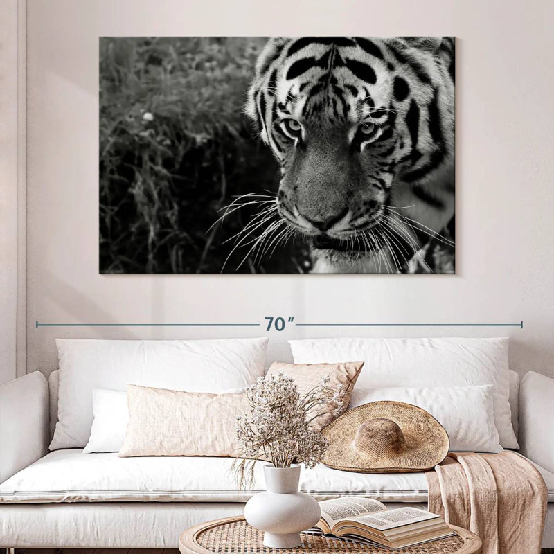 Brampt Black And White Tiger, 34'' H x 51'' W